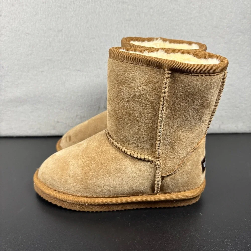 Lamo Girls Classic Ankle Snow Boots Size 12Y Faux Fur Light Brown Tan Winter